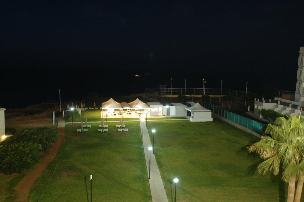 Penelope Beach Hotel Pernera Bagian luar foto